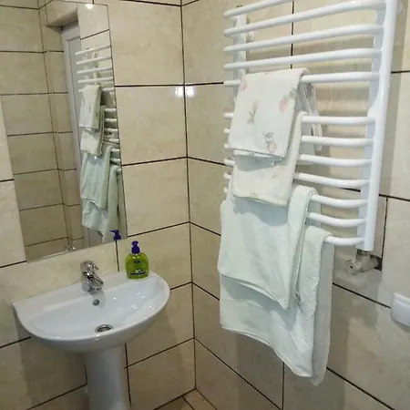 Apartament On Komarova 29 Вулиця Комарова 29 Kropyvnytskyi Exterior photo