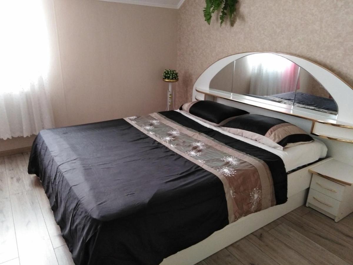Apartment On Komarova 29 вулиця комарова 29